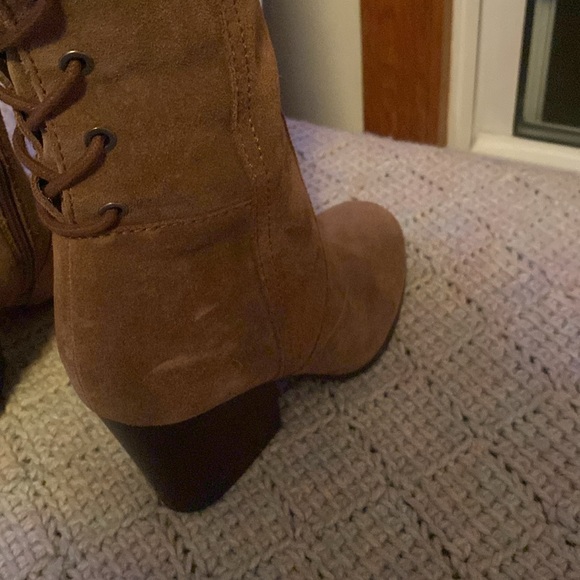 🦊 👢Tall lace brown suede with buckle. EUC. All heights pictured. 3 inch heel. - Picture 6 of 16